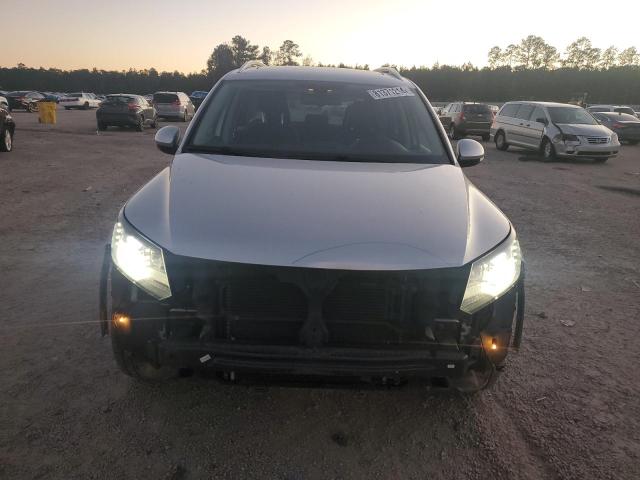 2016 VOLKSWAGEN TIGUAN S - WVGAV7AX3GW560284