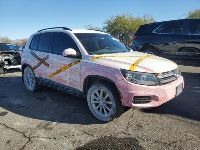 WVGBV7AX6HK045471 Volkswagen Tiguan S 2017