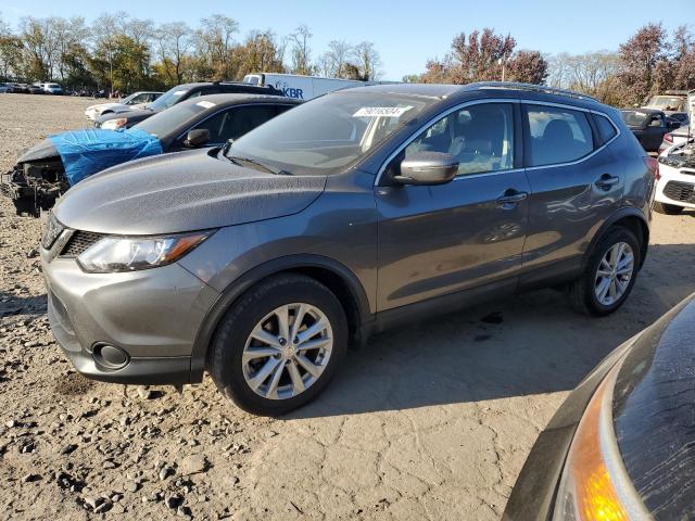 VIN JN1BJ1CR5JW288671 2018 Nissan Rogue, S no.1