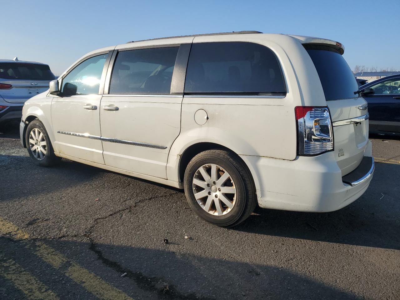 Lot #2991391920 2013 CHRYSLER TOWN & COU