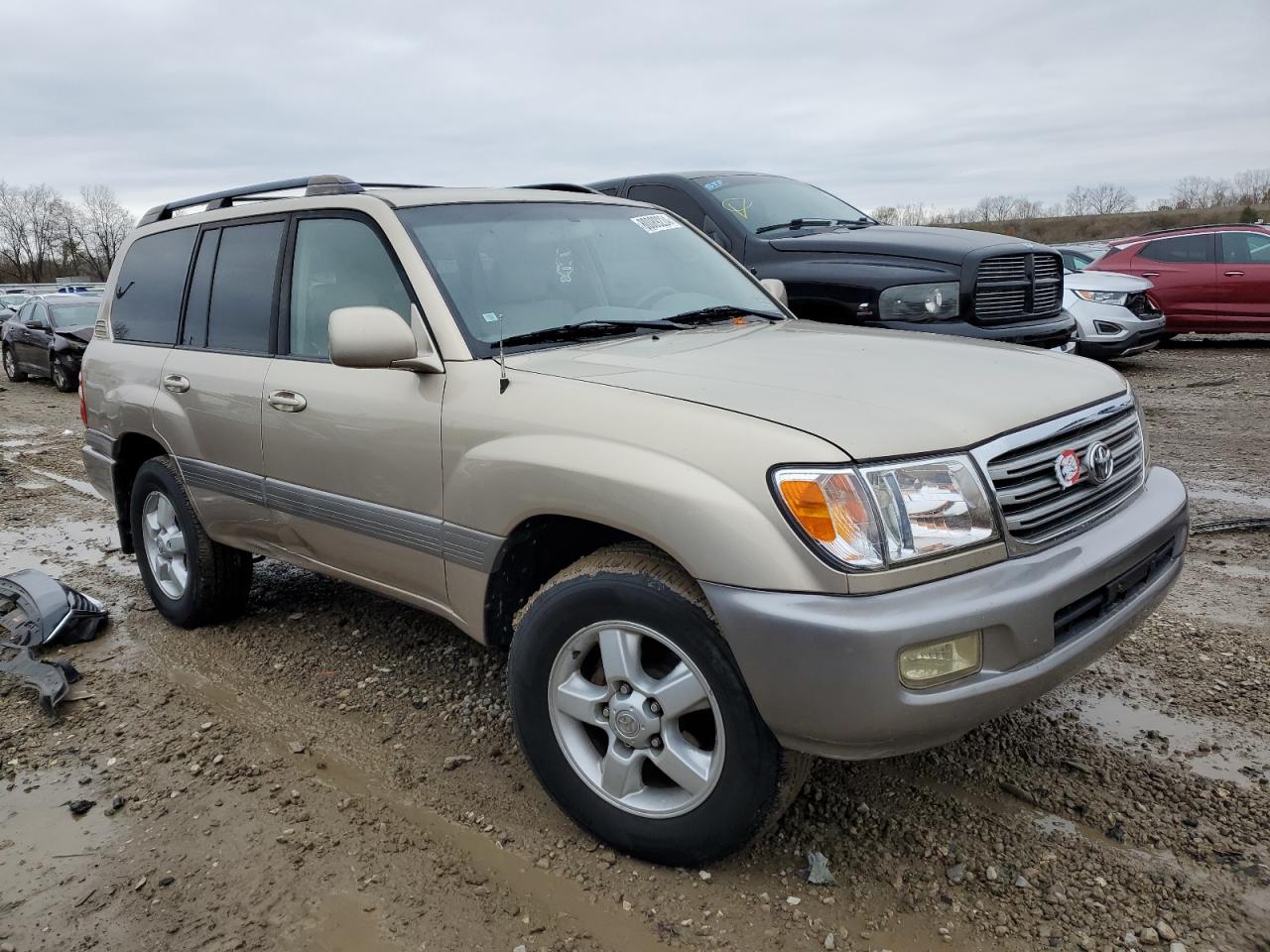 Lot #2986371202 2004 TOYOTA LAND CRUIS