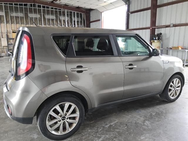 VIN KNDJP3A59J7518368 2018 KIA SOUL no.3