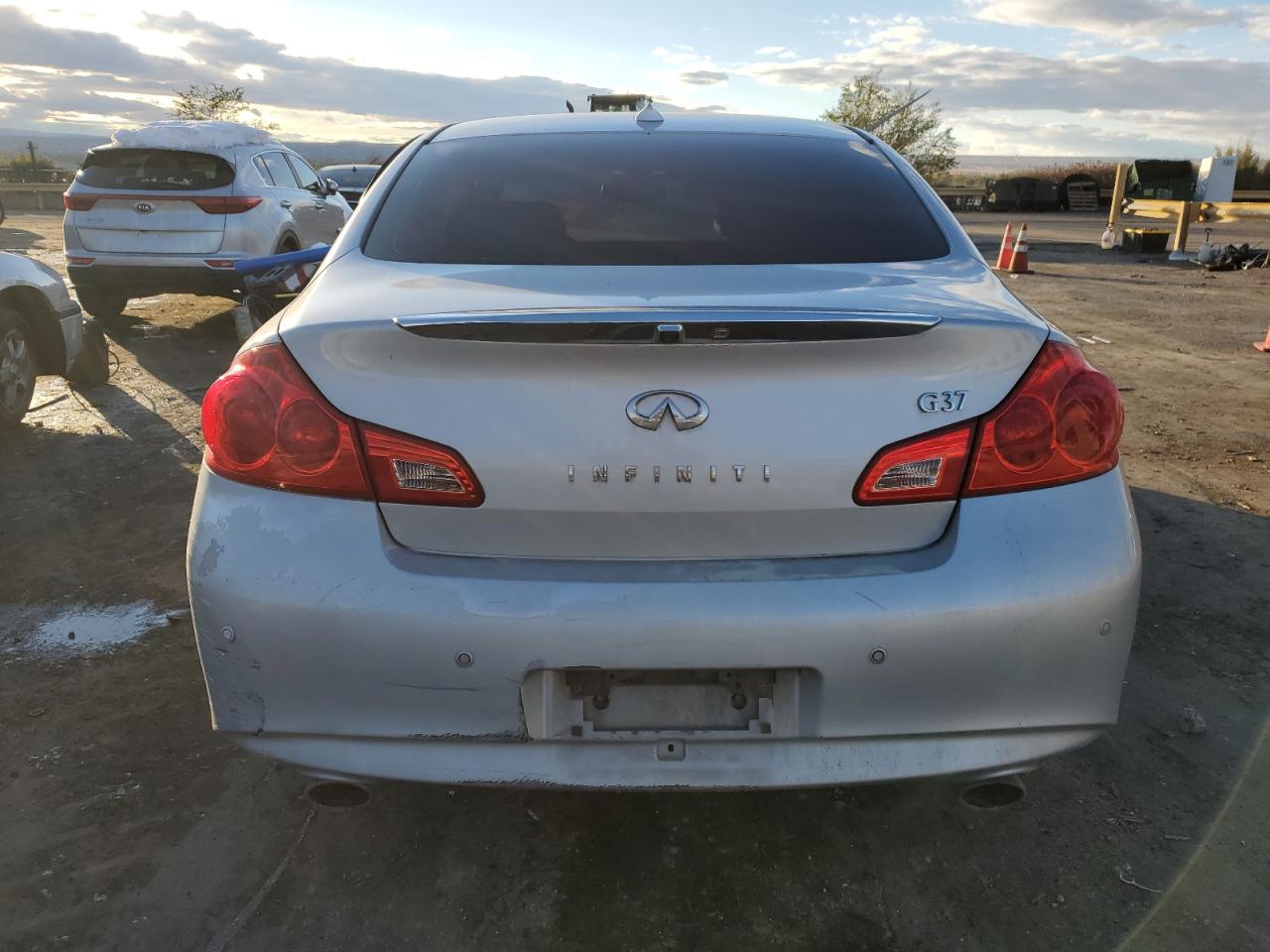 Lot #3023183228 2011 INFINITI G37 BASE