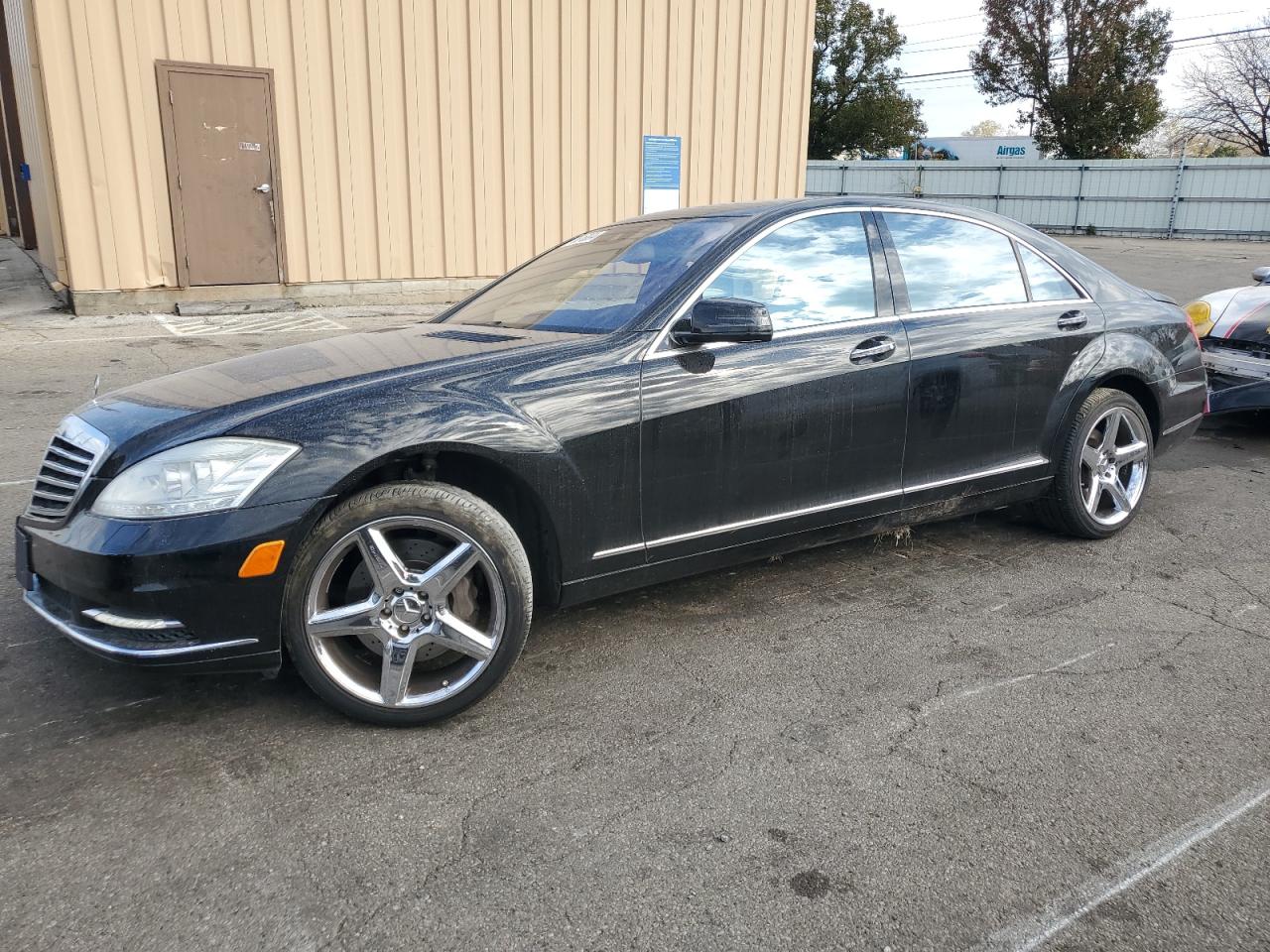  Salvage Mercedes-Benz S-Class