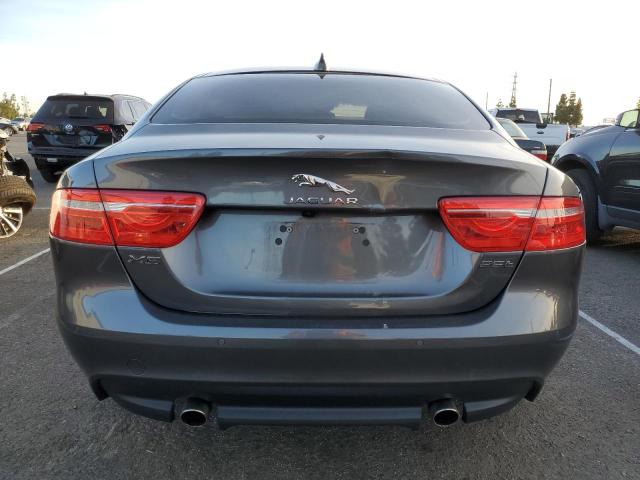 2018 JAGUAR XE PREMIUM SAJAD4FX1JCP35172