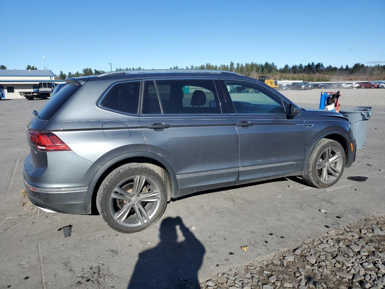 VOLKSWAGEN TIGUAN SE