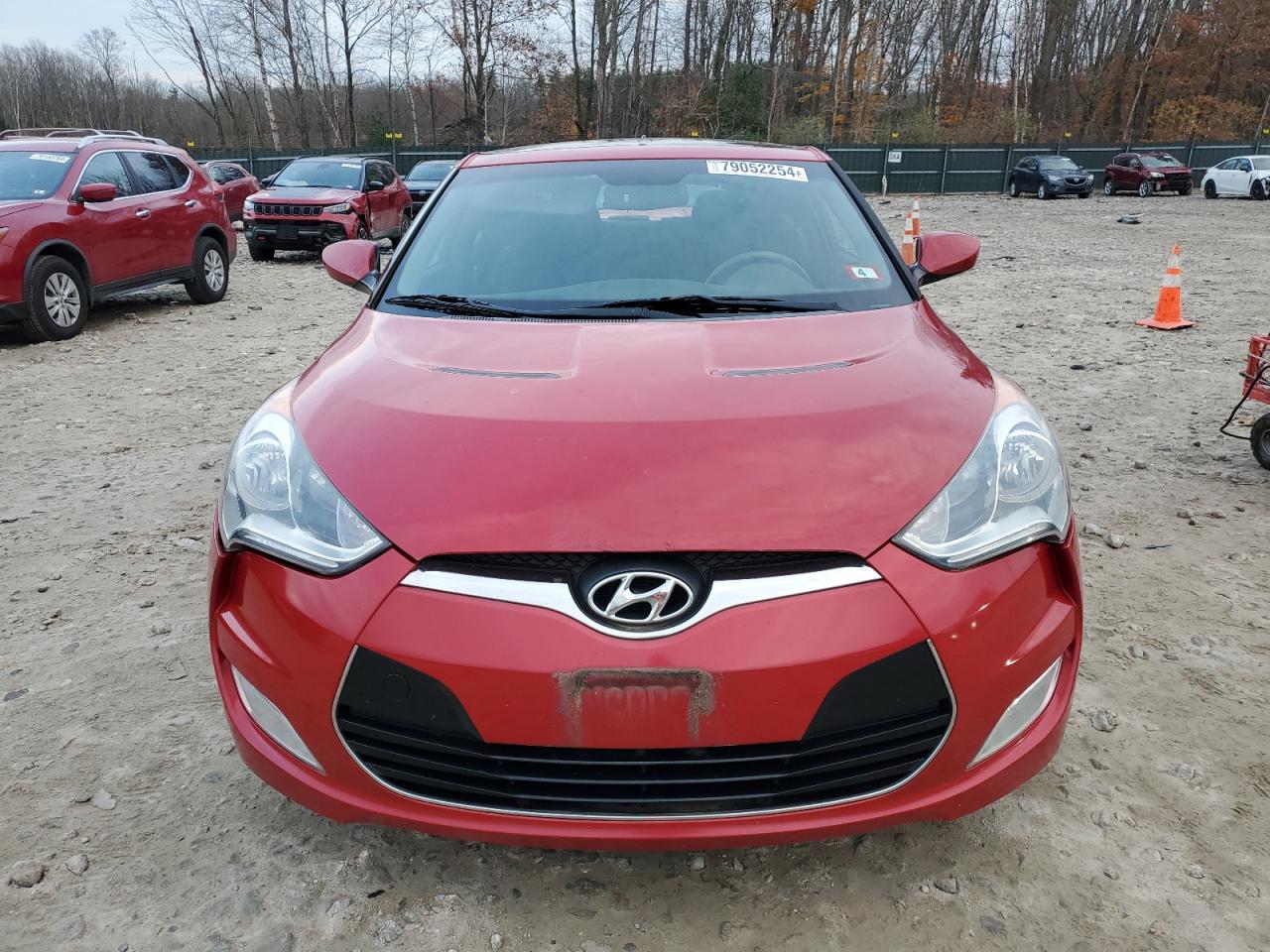 Lot #2972216142 2013 HYUNDAI VELOSTER