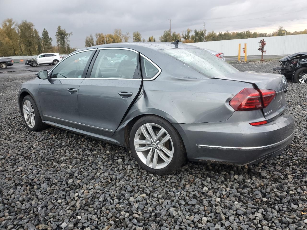 Lot #3020804672 2017 VOLKSWAGEN PASSAT SE