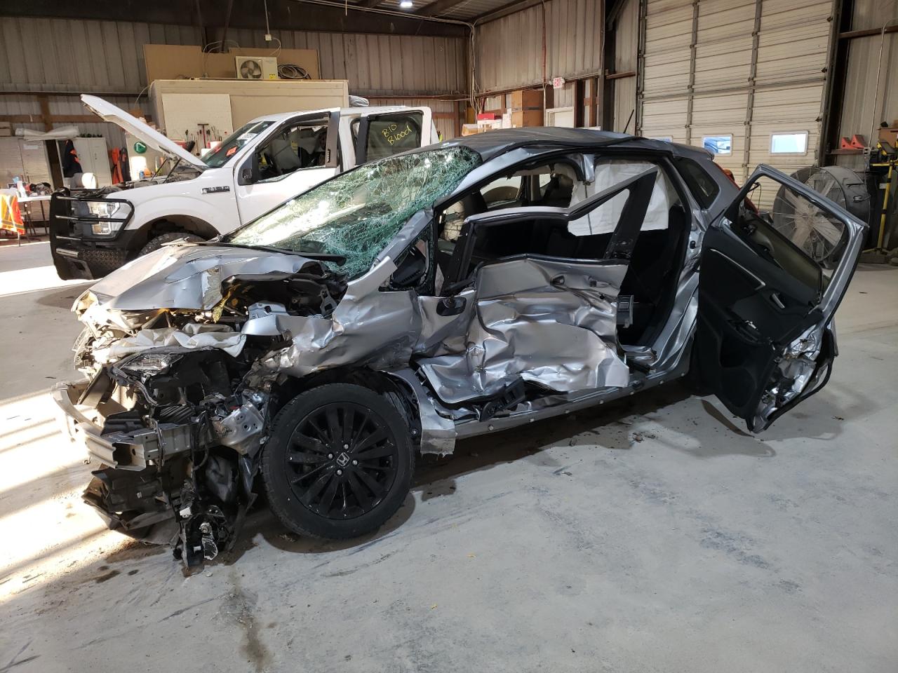 3HGGK5H63JM707334 HONDA FIT SPORT 2018