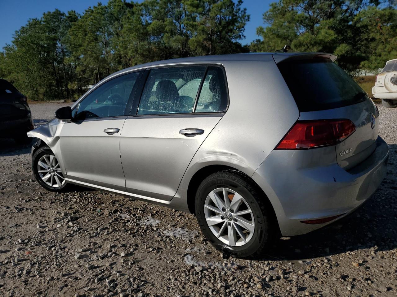 Lot #2974691239 2016 VOLKSWAGEN GOLF S/SE