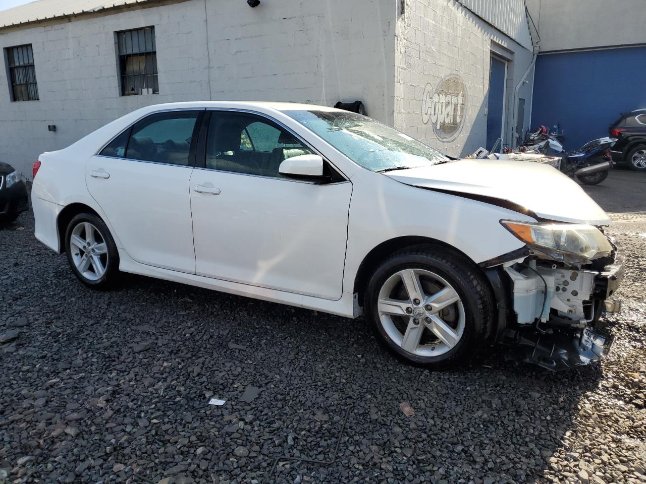 Lot #2969964987 2012 TOYOTA CAMRY BASE