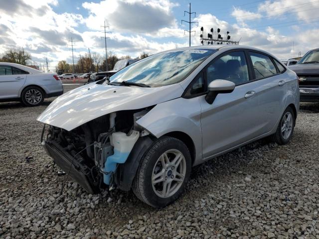 FORD FIESTA SE 2017 gray  gas 3FADP4BJ8HM118676 photo #1