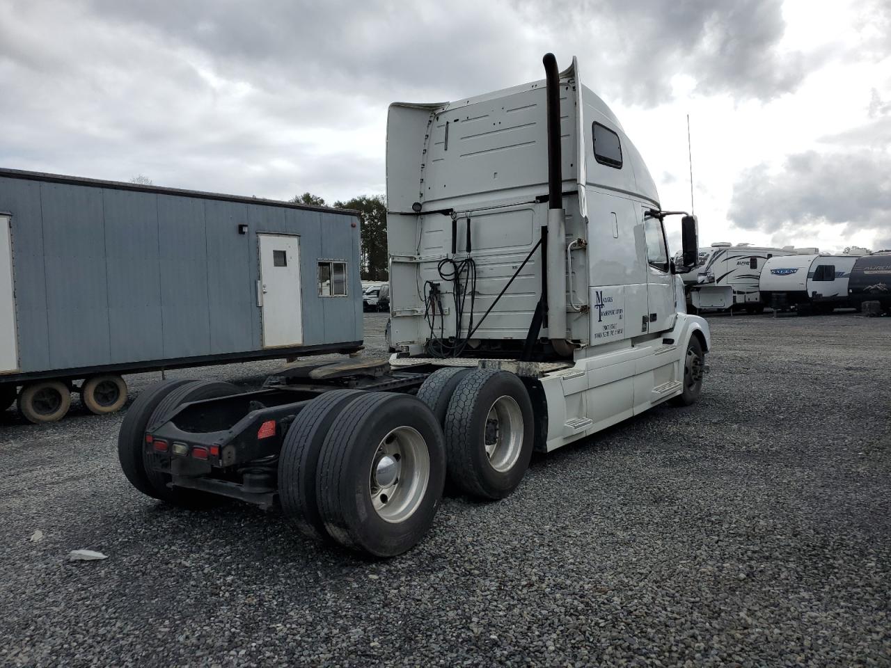 Lot #2969826947 2014 VOLVO VN VNL