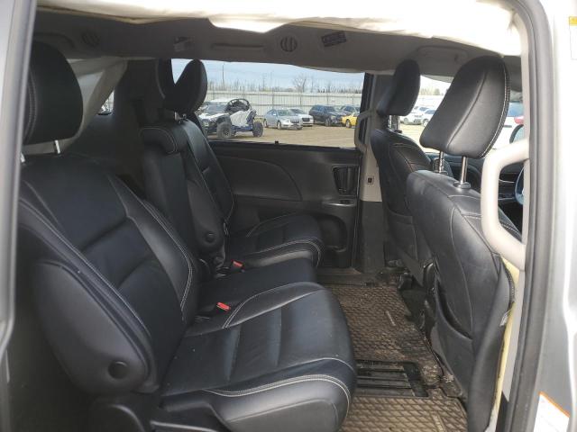 2019 TOYOTA SIENNA SE 5TDXZ3DC3KS971665