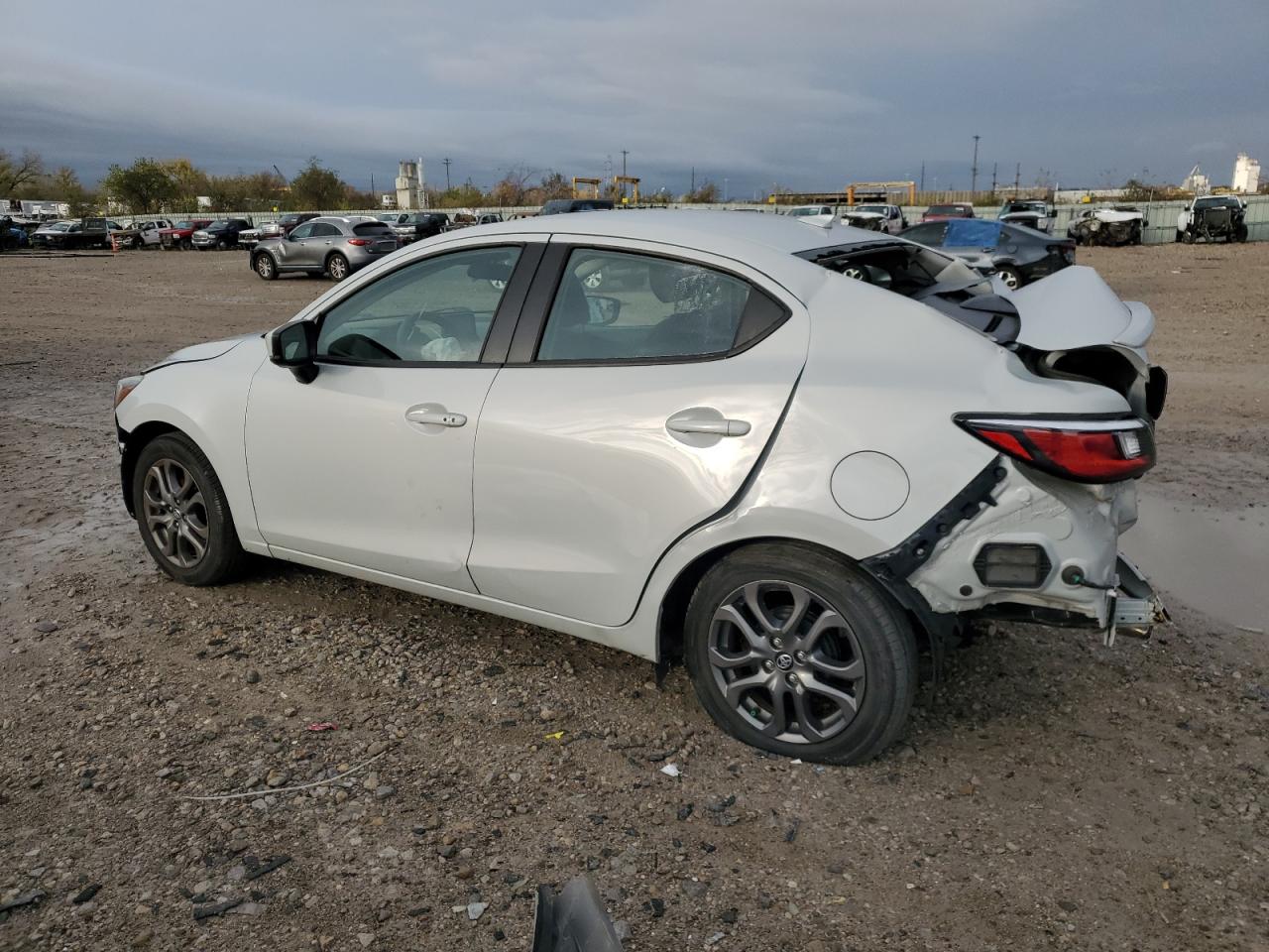 Lot #2962645776 2019 TOYOTA YARIS L