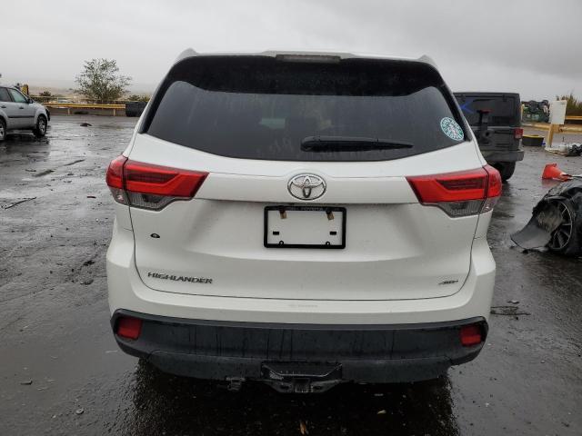 2019 TOYOTA HIGHLANDER - 5TDBZRFH2KS729777