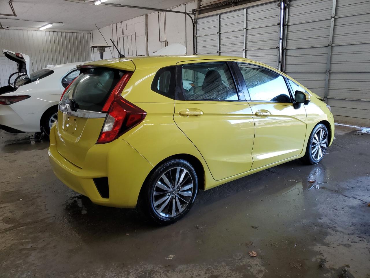 Lot #2972588961 2015 HONDA FIT EX