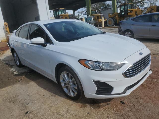 VIN 3FA6P0LU3KR152223 2019 Ford Fusion, SE no.4