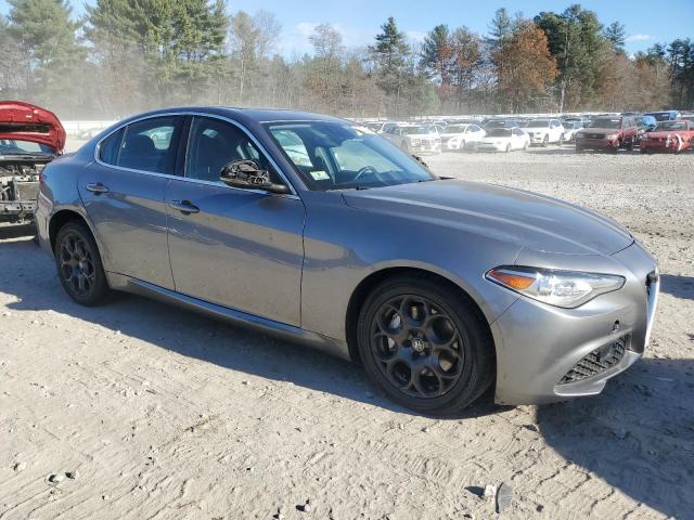 2017 ALFA ROMEO GIULIA Q4 - ZARFAEDN8H7532065