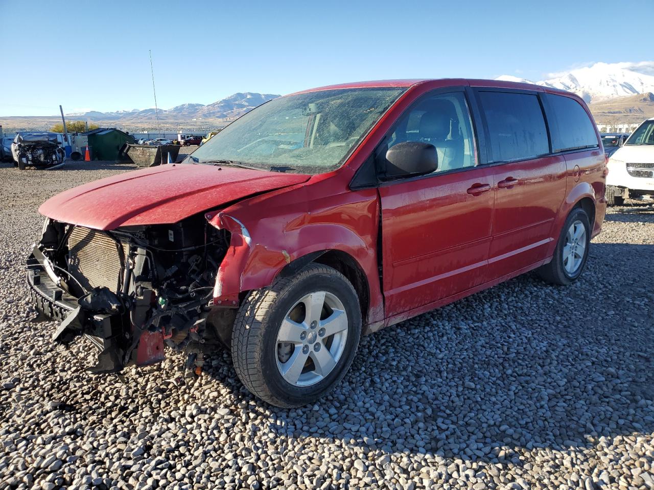  Salvage Dodge Caravan