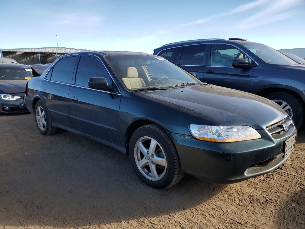 Lot #3004365815 1999 HONDA ACCORD LX