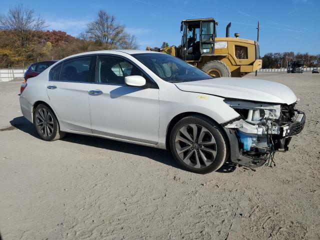 VIN 1HGCR2F56FA268041 2015 Honda Accord, Sport no.4