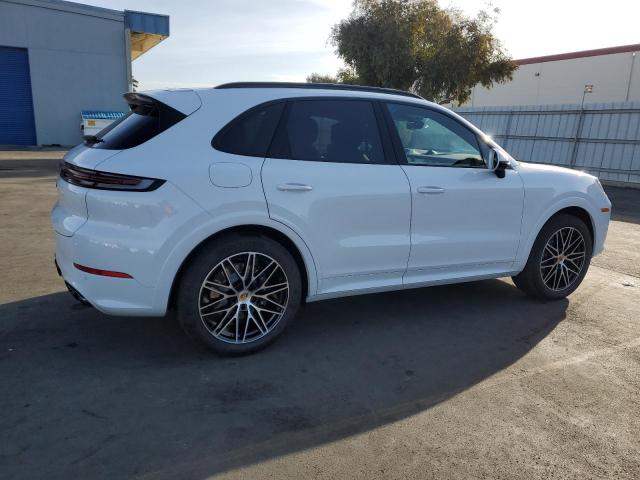 VIN WP1AA2AY6RDA06519 2024 PORSCHE CAYENNE no.3