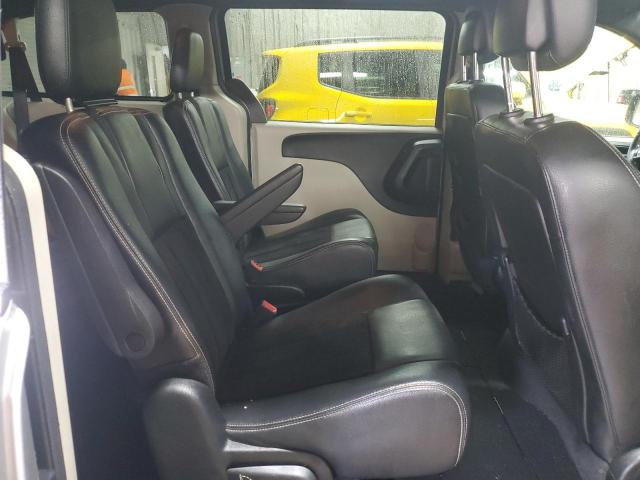 2018 DODGE GRAND CARA - 2C4RDGCG5JR215605