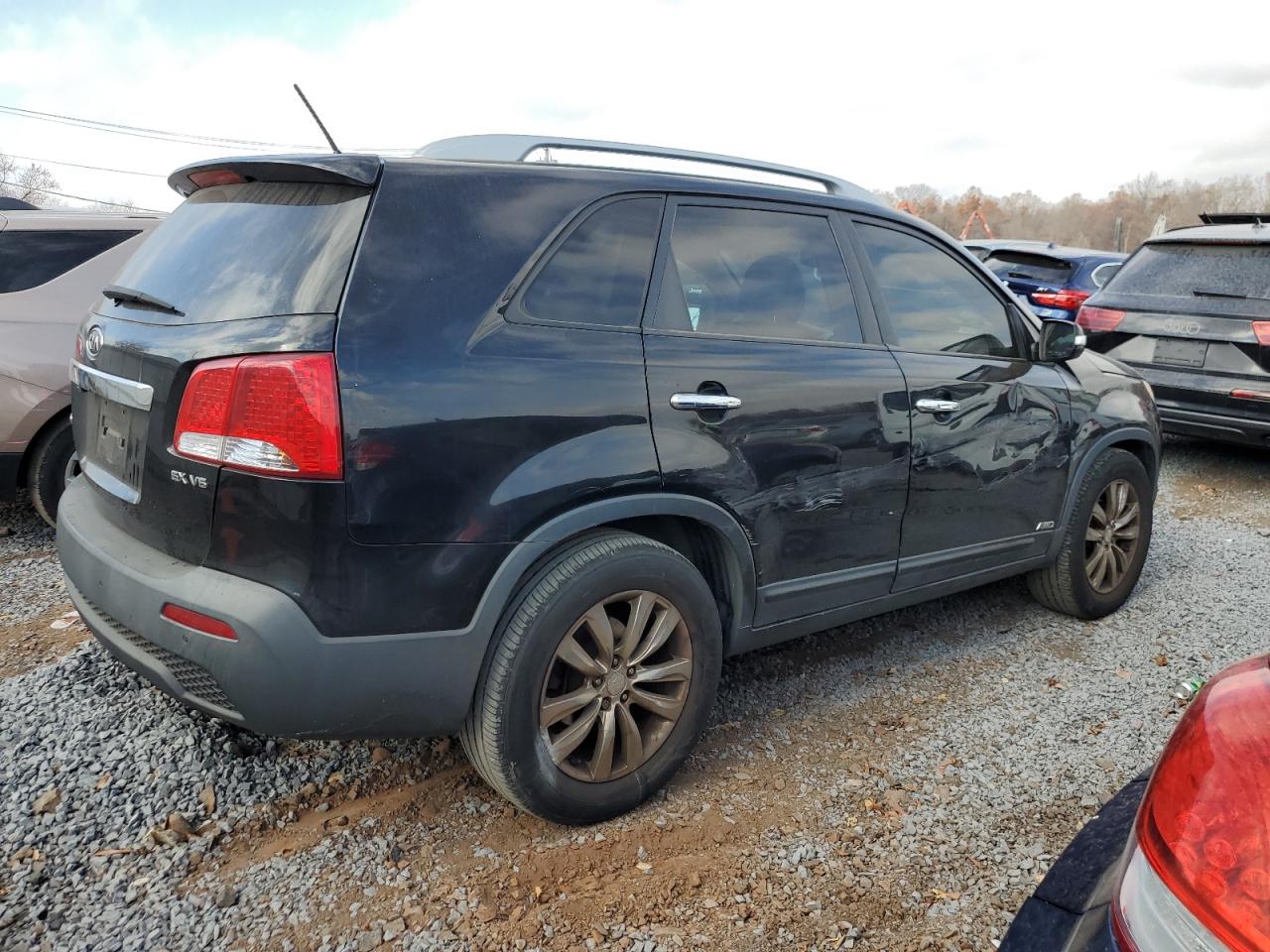 Lot #2955091824 2011 KIA SORENTO EX