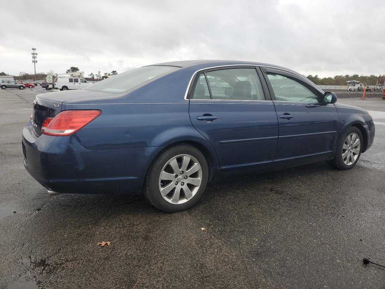 Lot #2988350814 2007 TOYOTA AVALON XL