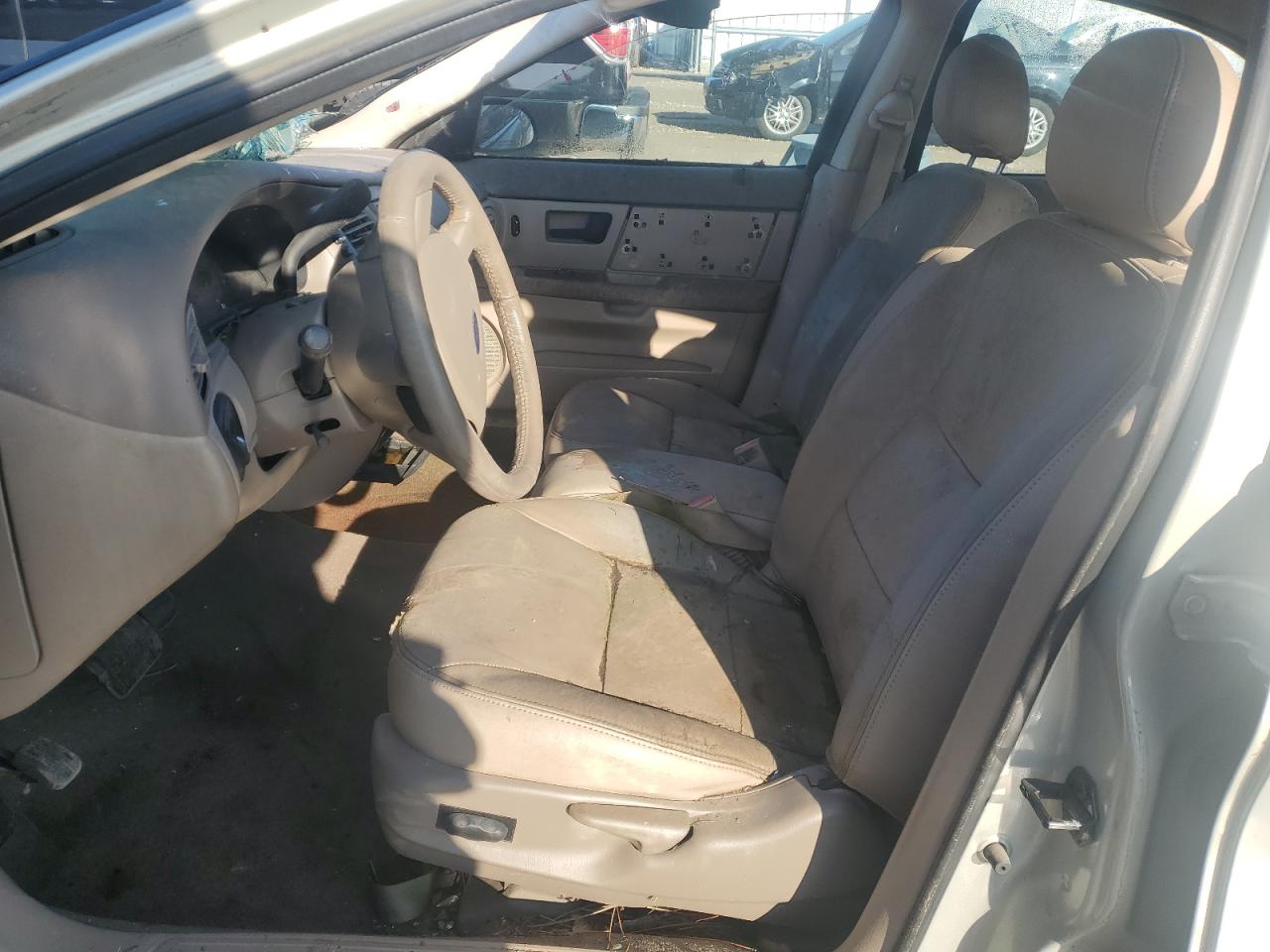 Lot #3034626815 2004 FORD TAURUS SEL