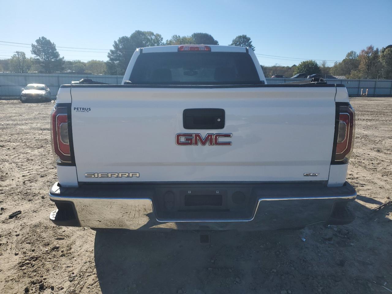 Lot #2976931602 2018 GMC SIERRA K15