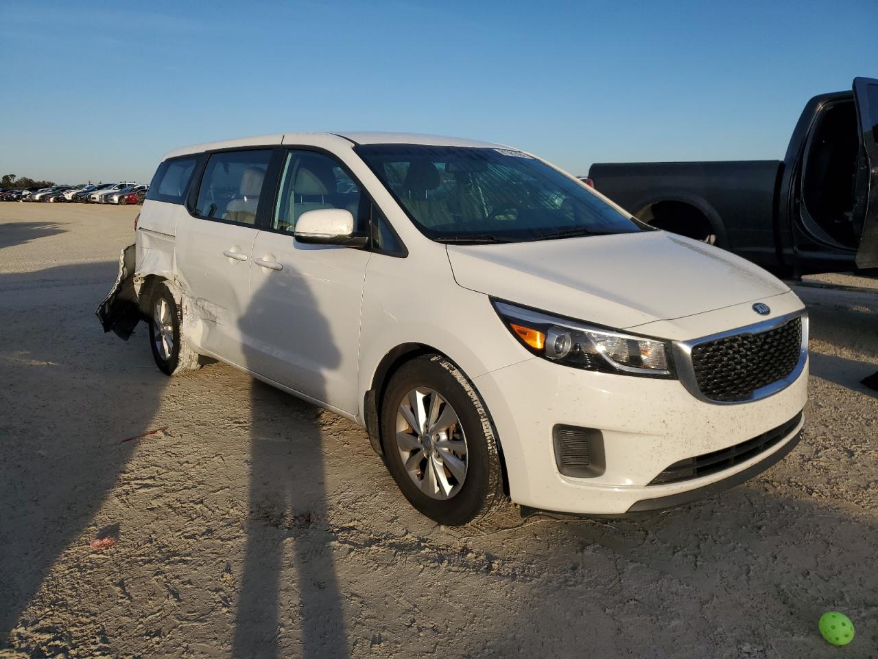 Lot #3048632140 2016 KIA SEDONA L