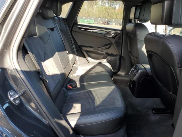 2017 PORSCHE MACAN WP1AA2A50HLB06626