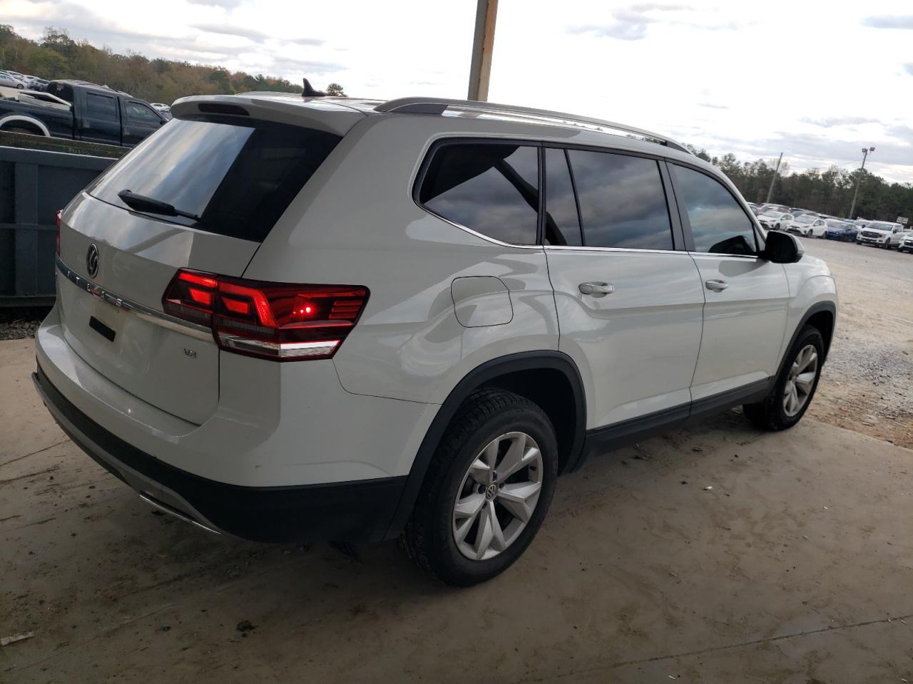 VOLKSWAGEN ATLAS SE