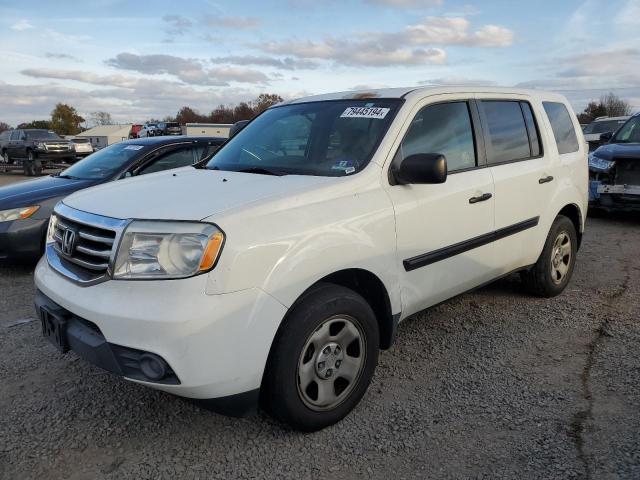 VIN 5FNYF4H28FB014494 2015 Honda Pilot, LX no.1