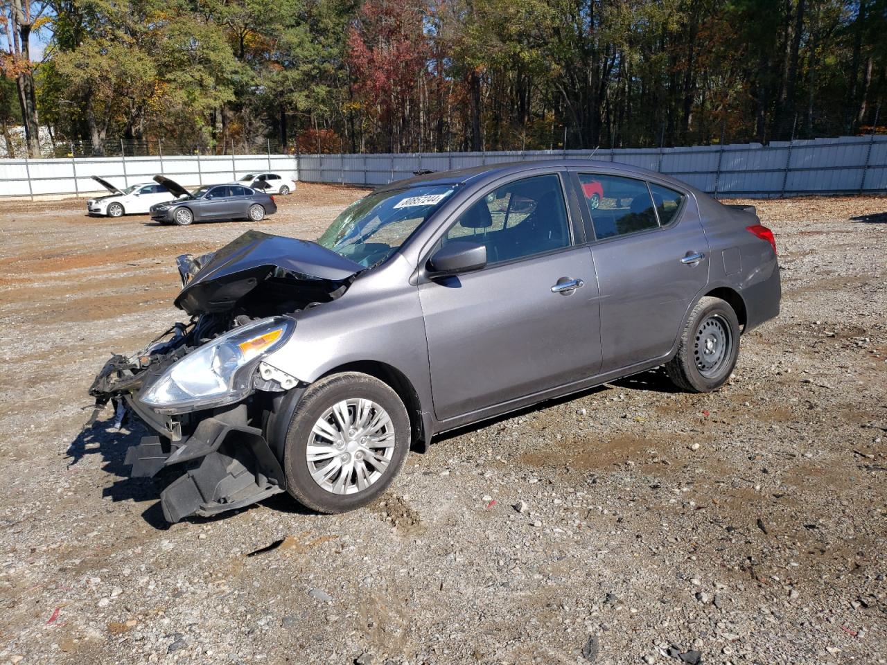 NISSAN VERSA S