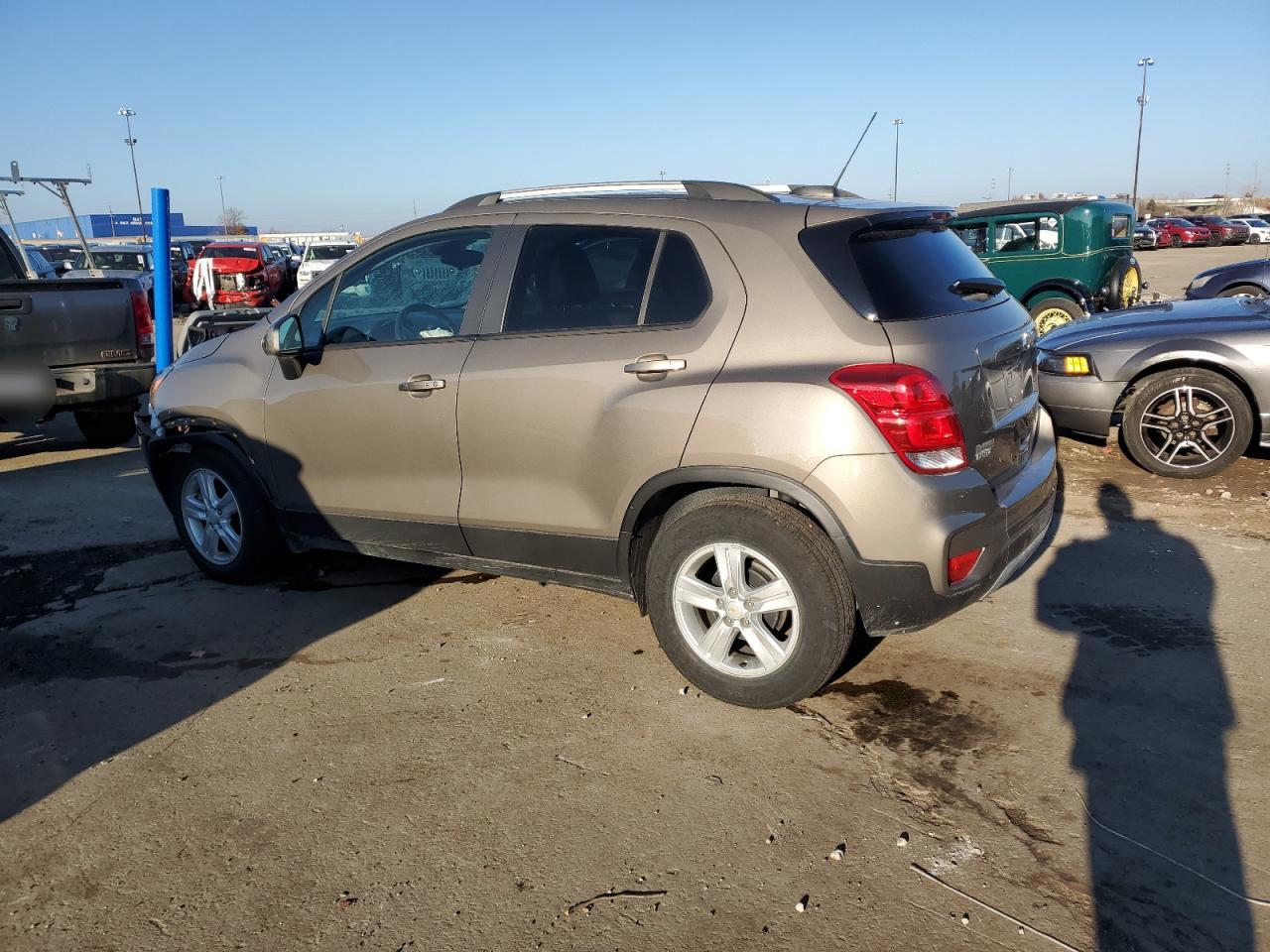 Lot #2991037198 2021 CHEVROLET TRAX 1LT