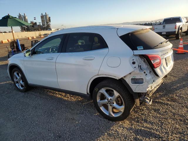 VIN WDCTG4EB4JJ519245 2018 MERCEDES-BENZ GLA-CLASS no.2