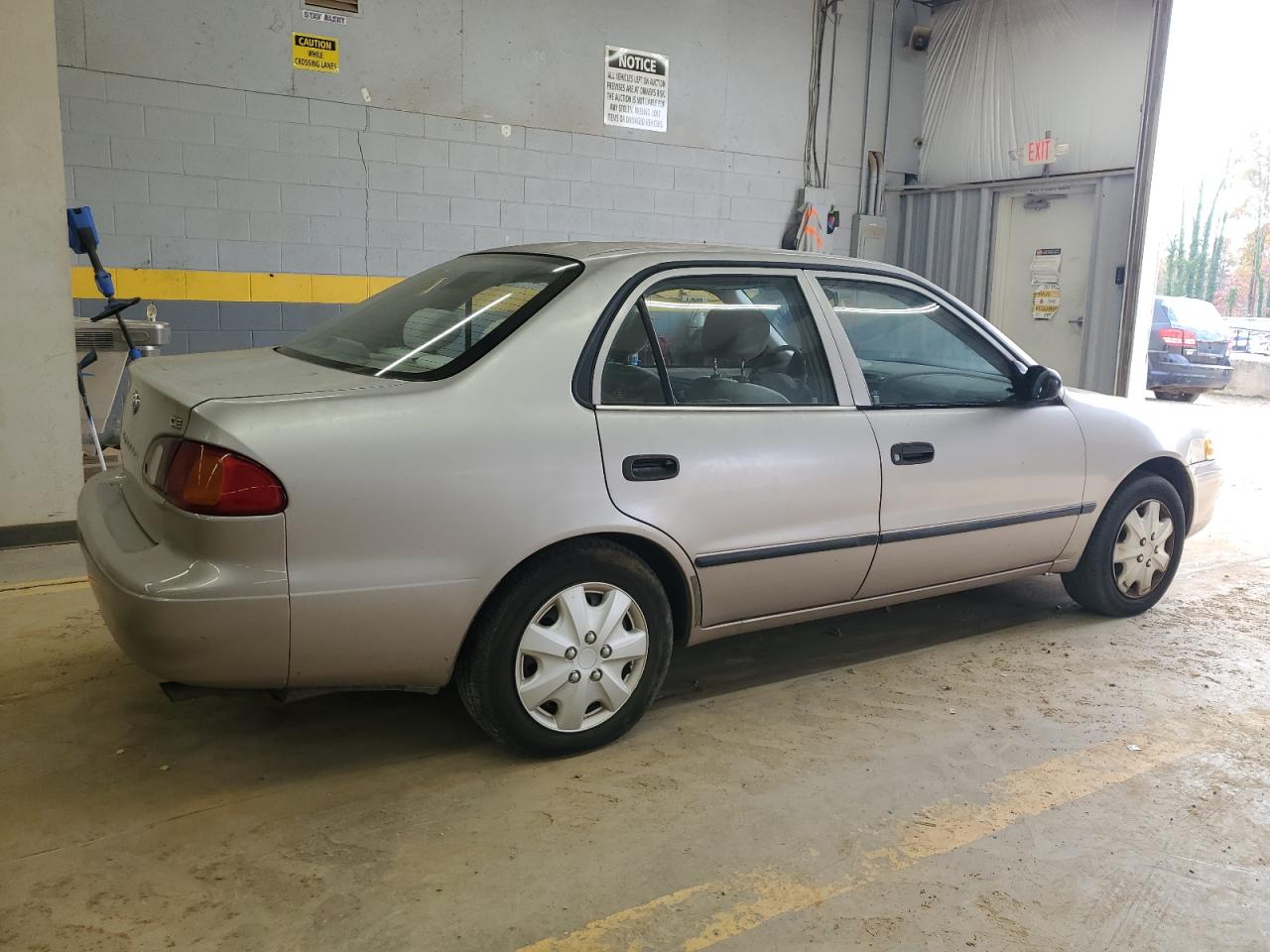 Lot #3009021532 2000 TOYOTA COROLLA VE