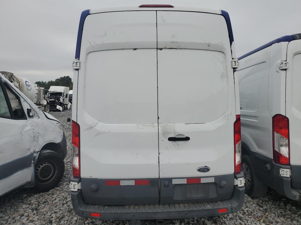 Lot #2978922631 2017 FORD TRANSIT T-