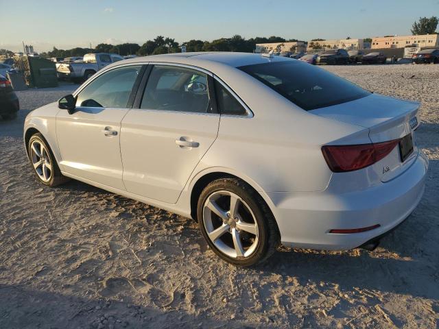 2015 AUDI A3 WAUBFGFF7F1117327