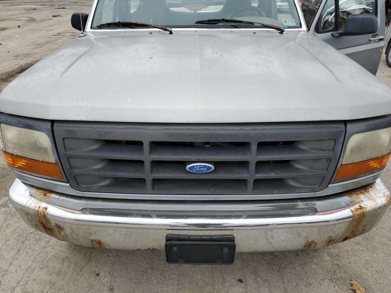 Lot #3004120149 1996 FORD F250