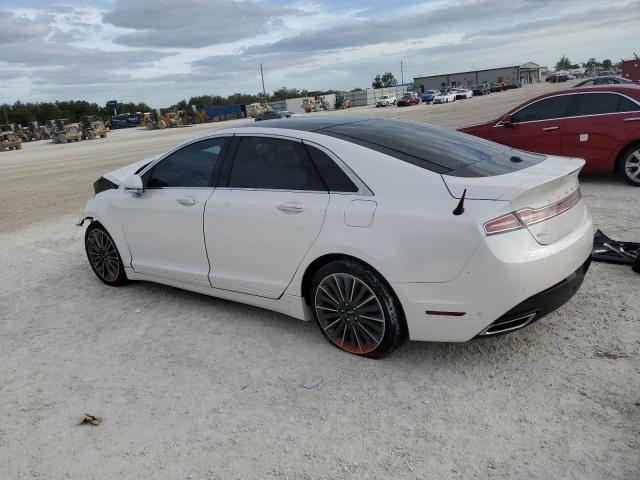 LINCOLN MKZ 2013 white  gas 3LN6L2G91DR813513 photo #3
