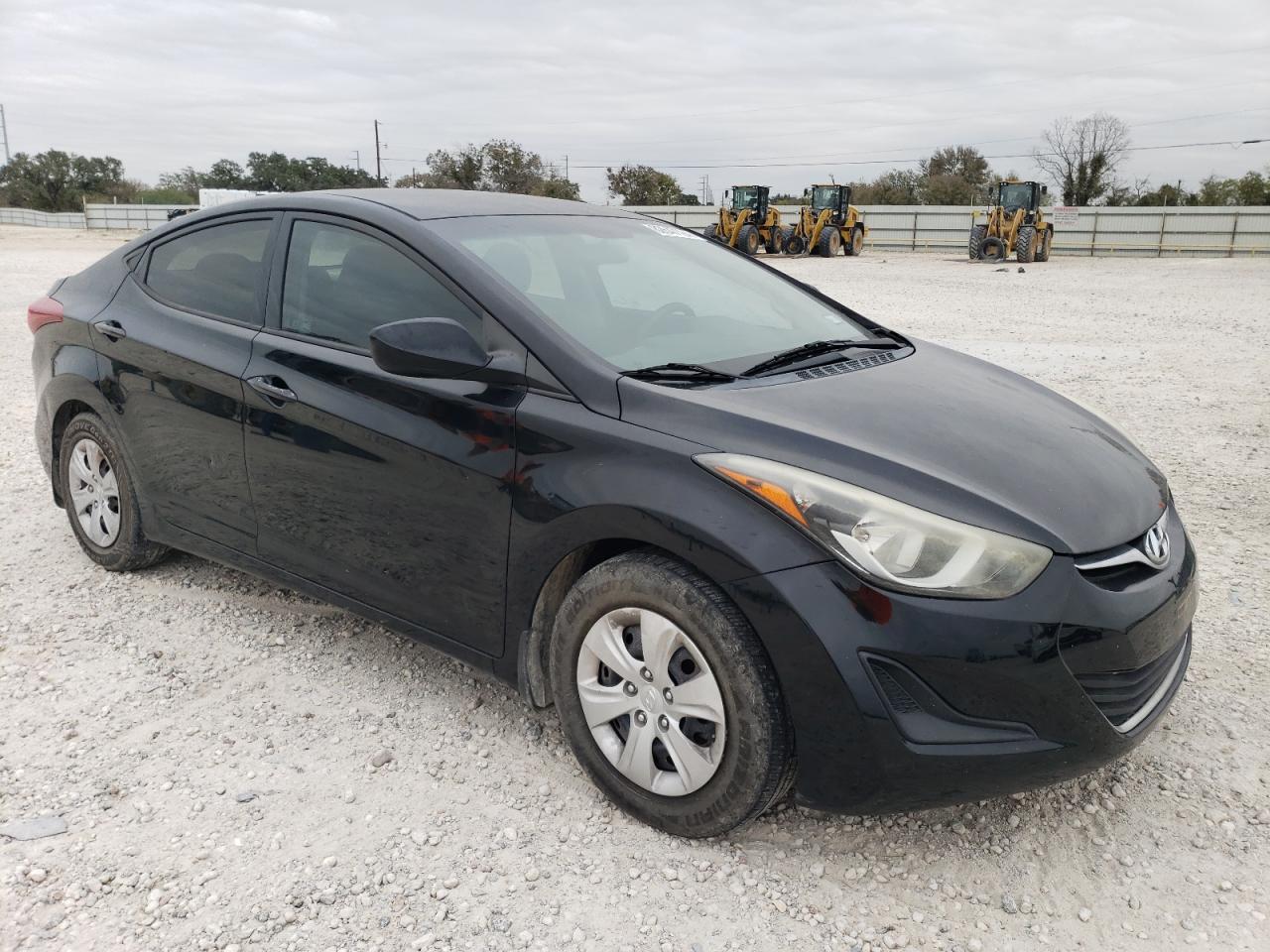 Lot #3008735124 2016 HYUNDAI ELANTRA SE