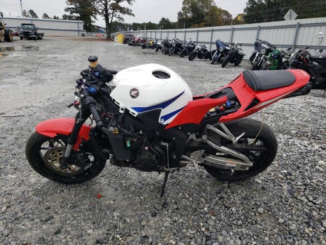 2015 HONDA CBR600 RR JH2PC400XFK800984