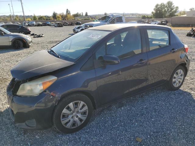 VIN VNKKTUD30EA001721 2014 Toyota Yaris no.1