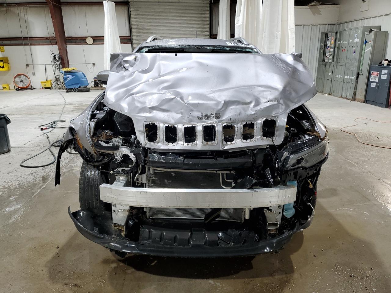 Lot #2979341604 2020 JEEP CHEROKEE L