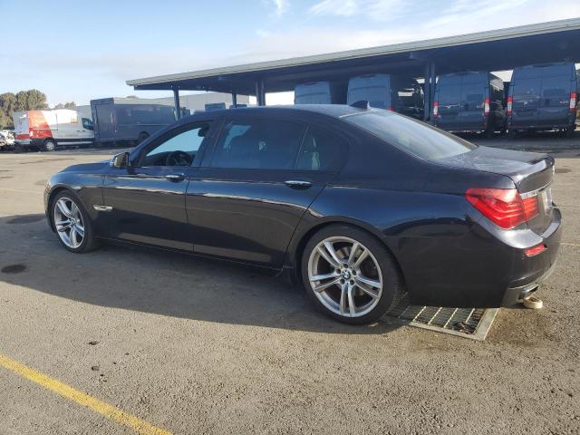 VIN WBAYE4C50ED137813 2014 BMW 7 SERIES no.2