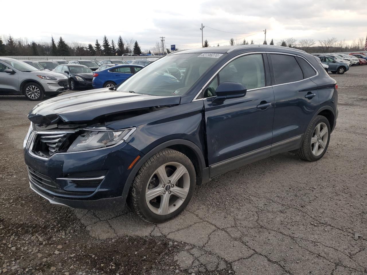 Lot #3033388889 2017 LINCOLN MKC PREMIE